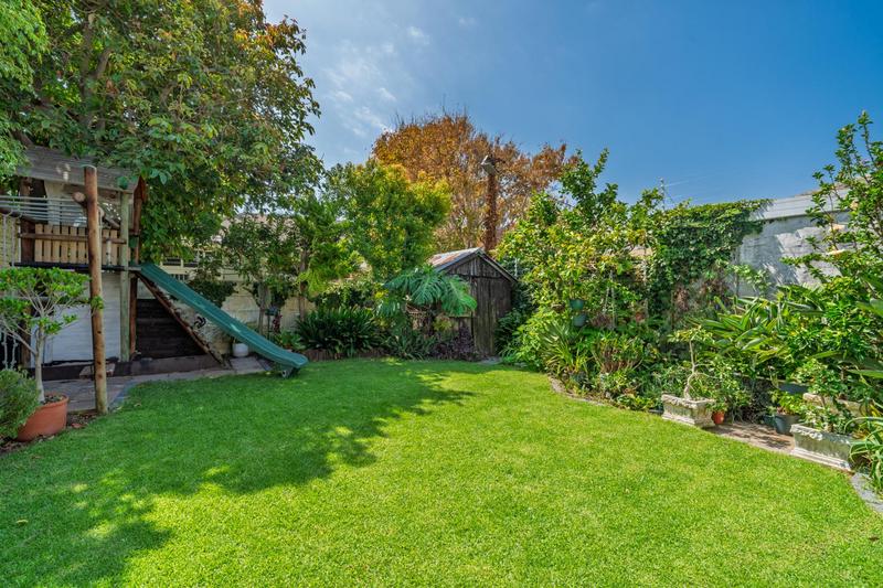 3 Bedroom Property for Sale in Harfield Village Western Cape